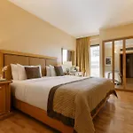 Divani Palace Hotel 5*