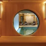 Hotel Divani Palace 5*