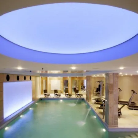 Hotel Divani Palace