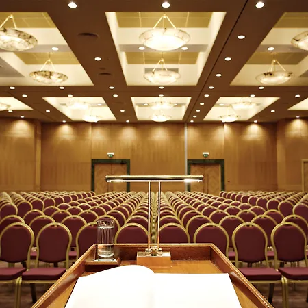 Divani Palace Hotel
