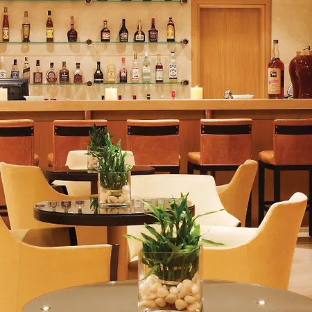 Divani Palace Hotel