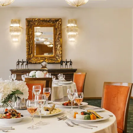 Hotel Divani Palace Larissa