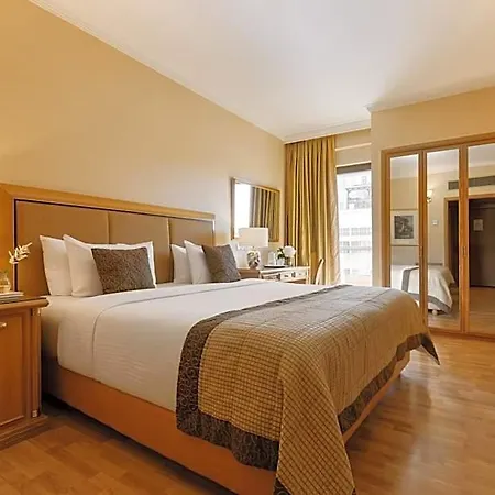 Hotel Divani Palace