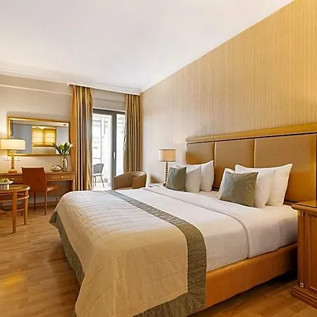 Hotel Divani Palace