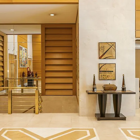 Ξενοδοχείο Divani Palace 5*