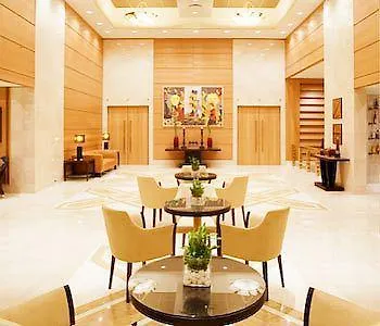 迪瓦尼拉里萨宫殿酒店 酒店