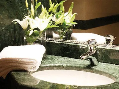 酒店 迪瓦尼拉里萨宫殿酒店 5*