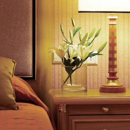Ξενοδοχείο Divani Palace 5*