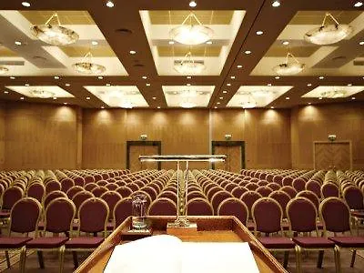 Ξενοδοχείο Divani Palace 5*