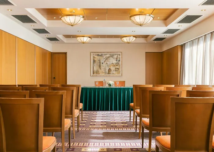 Ξενοδοχείο Divani Palace