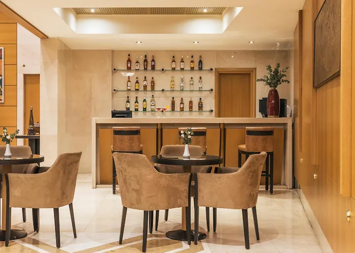 מלון Divani Palace לריסה