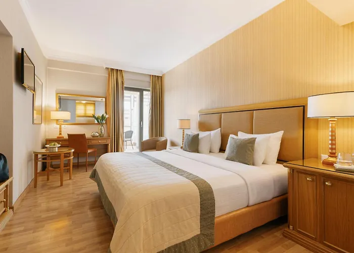 Ξενοδοχείο Divani Palace