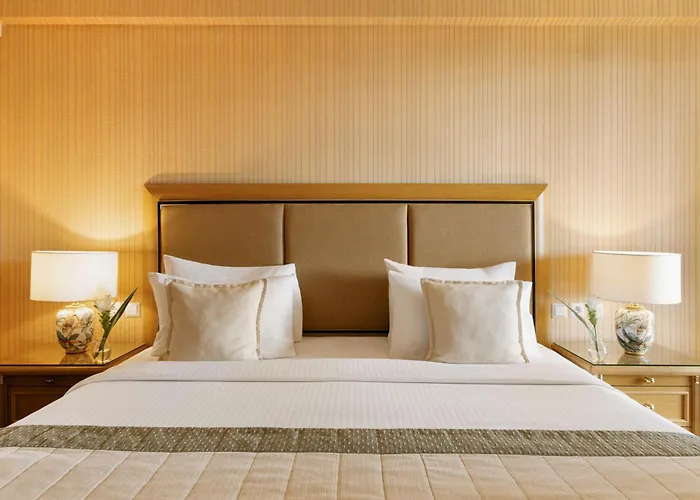 Ξενοδοχείο Divani Palace 5*