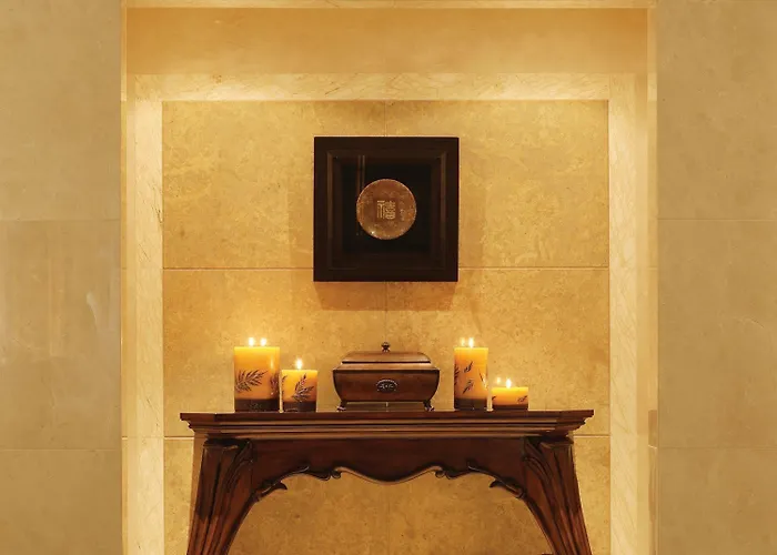 Divani Palace מלון 5*